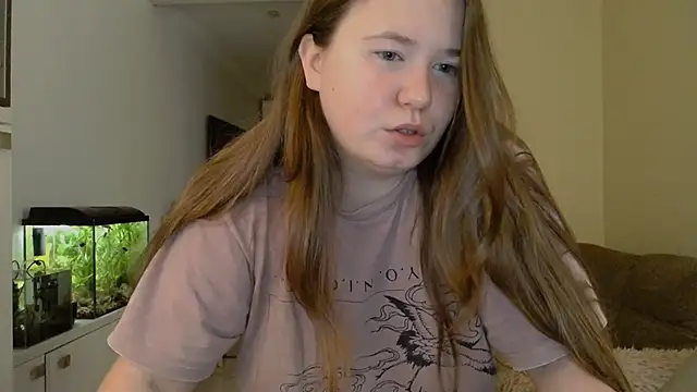 remirann  online show from February 1, 7:26 am