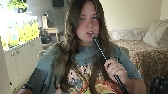 remirann  online show from September 20, 5:25 pm