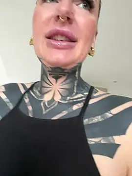 InkedBiitch online show from March 17, 6:51 am