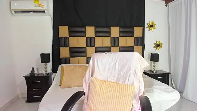 BarbieKano online show from November 20, 11:26 pm