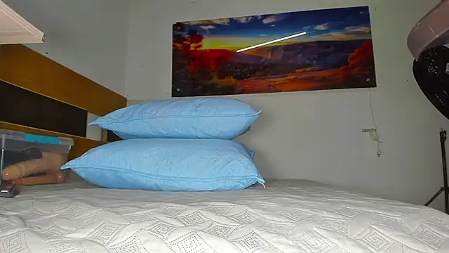  ebony-queen  online show from February 28, 11:58 am