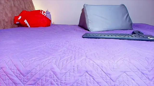  ebony-queen  online show from November 30, 12:09 pm