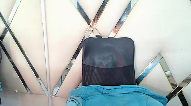 StefyFerrer online show from March 22, 1:19 pm