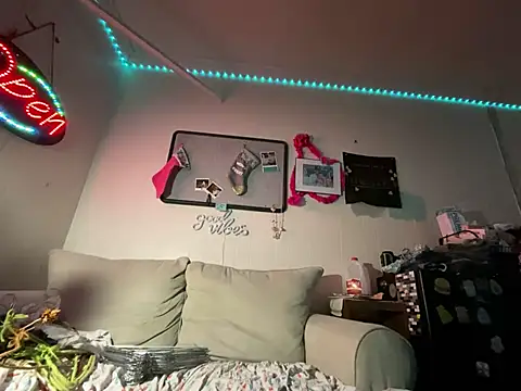 WhiteChocalate 69 online show from March 2, 11:07 am