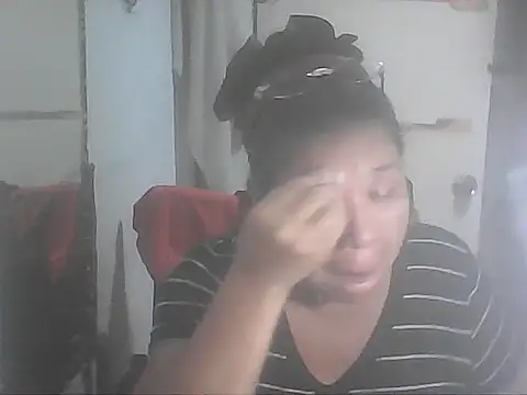 hotwet mama4uxx online show from October 12, 11:26 pm