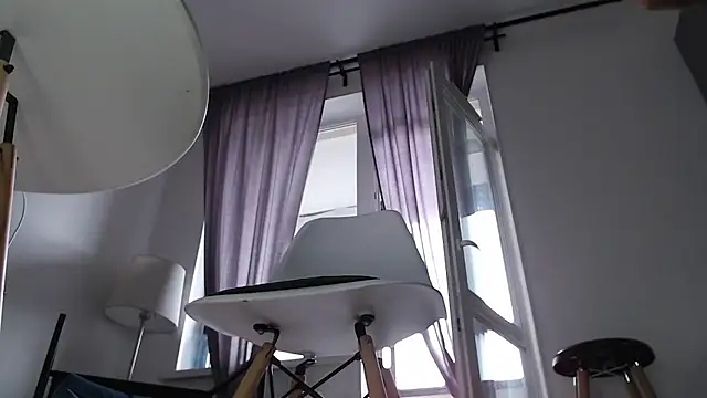 MadameKatrina online show from September 22, 11:01 am