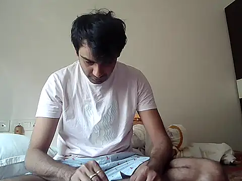 Snapshot of king_kong_india1 chatting on February 12, 3:18 am king kong india1 online show from February 12, 3:18 am