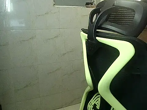 Snapshot of king_kong_india1 chatting on September 30, 7:46 am king kong india1 online show from September 30, 7:46 am