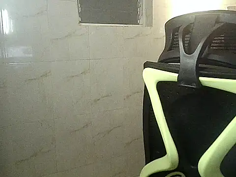 Snapshot of king_kong_india1 chatting on October 3, 5:15 am king kong india1 online show from October 3, 5:15 am