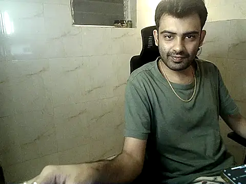 Snapshot of king_kong_india1 chatting on October 3, 5:43 pm king kong india1 online show from October 3, 5:43 pm
