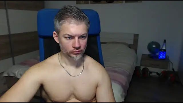 RobbyShawz online show from February 27, 10:59 am