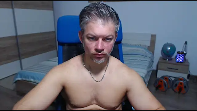 RobbyShawz online show from September 18, 4:36 am