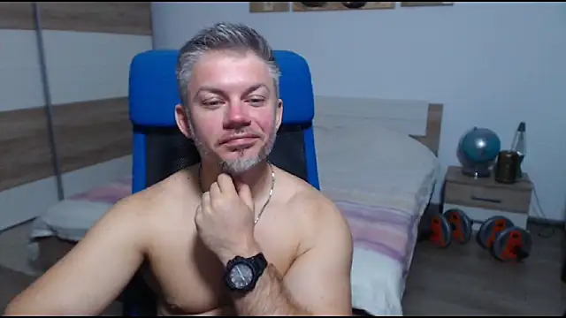 RobbyShawz online show from September 23, 6:16 am