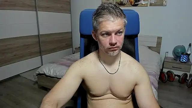 RobbyShawz online show from May 29, 4:21 am
