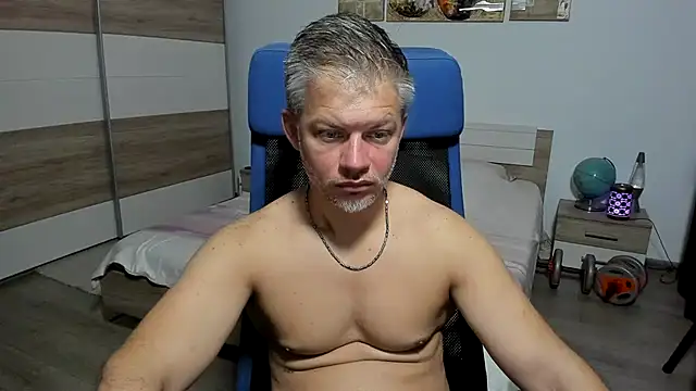 RobbyShawz online show from July 16, 4:29 am