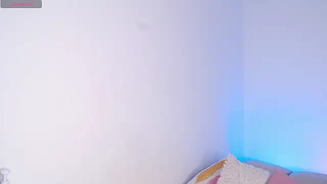 sofix   online show from April 4, 10:18 pm