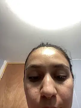 Snapshot of Lorena__ chatting on February 2, 1:23 am Lorena online show from February 2, 1:23 am