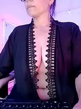 MariaPau 83 online show from February 26, 1:11 am