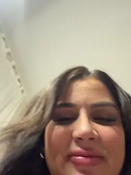 Celinaax online show from February 5, 9:15 am