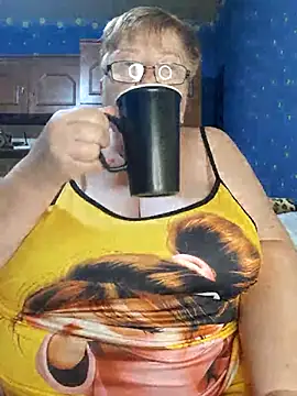 Snapshot of Lena_Gaby chatting on July 9, 3:21 am Lena Gaby online show from July 9, 3:21 am