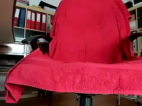 Snapshot of leccaleccafiga chatting on February 20, 6:17 am leccaleccafiga online show from February 20, 6:17 am