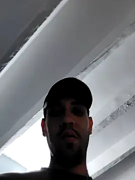 guyrick22 online show from October 6, 9:56 pm