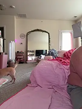 PiggyRose online show from April 16, 10:56 pm