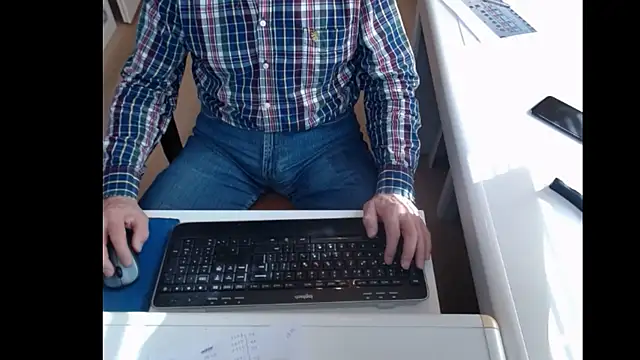 dutchpornking online show from March 6, 11:47 am