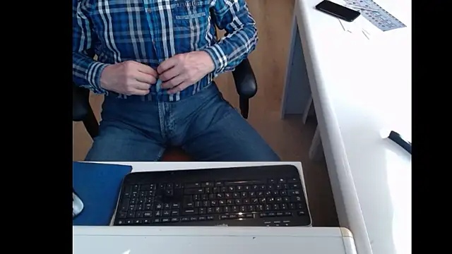 dutchpornking online show from March 7, 11:29 am