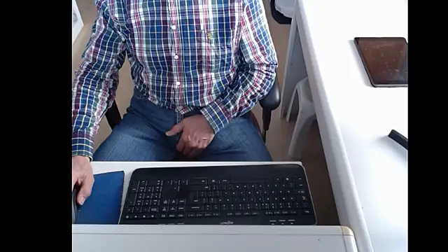 dutchpornking online show from March 12, 11:53 am