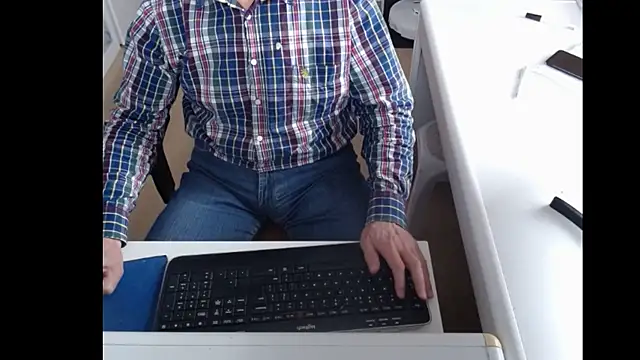 dutchpornking online show from March 14, 11:34 am