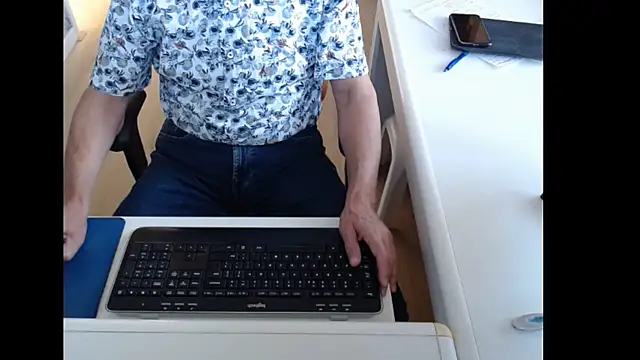 dutchpornking online show from September 28, 7:25 am