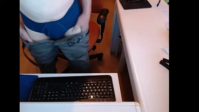 dutchpornking online show from November 14, 8:02 am