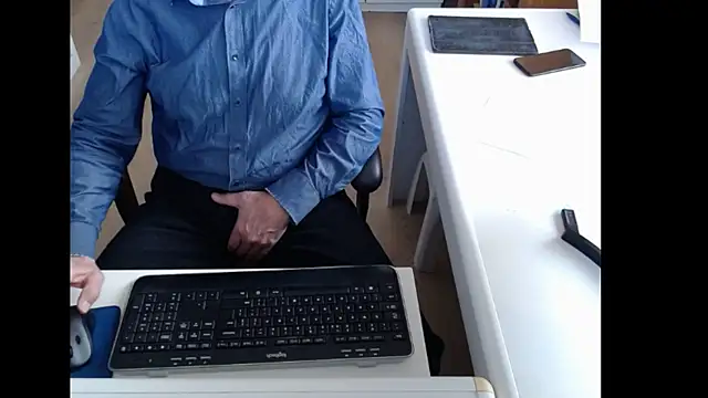 dutchpornking online show from November 20, 8:36 am