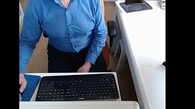 dutchpornking online show from February 7, 8:51 am