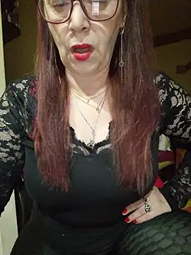 Snapshot of Chriss_Tinaa chatting on May 7, 2:28 am Chriss Tinaa online show from May 7, 2:28 am