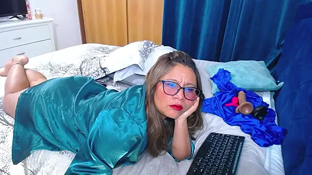 mondirty70 online show from March 13, 9:49 am