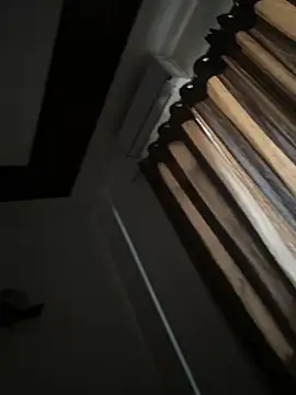 luciferdxm5 online show from December 16, 4:34 am