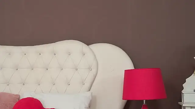 BustyMadison online show from March 9, 9:35 am