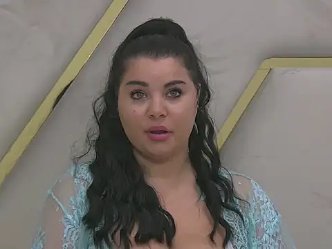 BustyMadison online show from September 30, 6:07 am