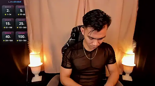 000batman000 online show from February 4, 1:27 pm