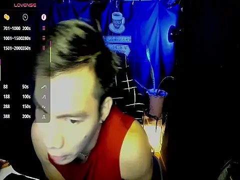 000batman000 online show from February 20, 2:19 am