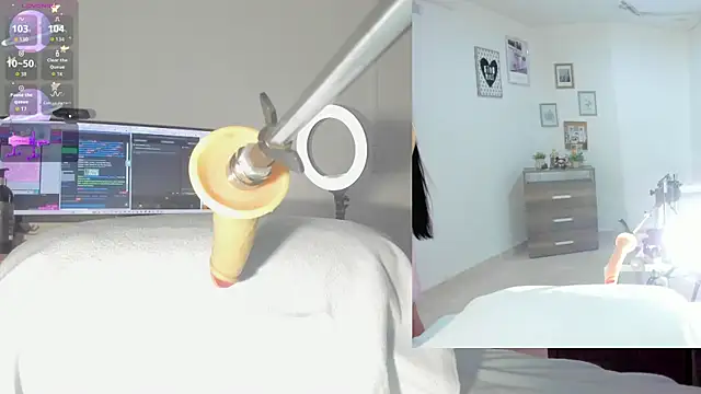 sofi velez online show from October 11, 5:22 pm