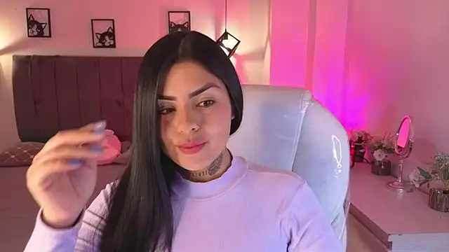 Catalinaa martinez online show from November 6, 3:07 am