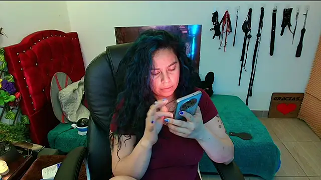 elektra 32 online show from February 26, 5:07 pm