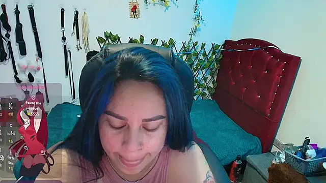 elektra 32 online show from November 12, 9:21 am