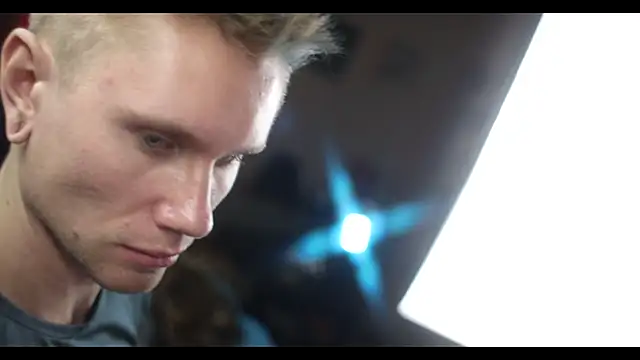 kevin-park online show from December 6, 7:12 pm