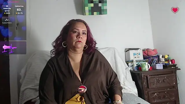 BiirdyDavis online show from March 25, 11:38 am