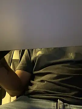 Snapshot of lucifer_123 chatting on January 29, 2:10 pm lucifer 123 online show from January 29, 2:10 pm