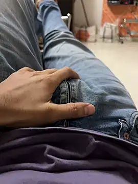 Snapshot of lucifer_123 chatting on January 31, 7:51 pm lucifer 123 online show from January 31, 7:51 pm